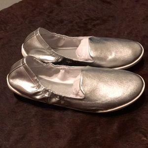 Silver flats
